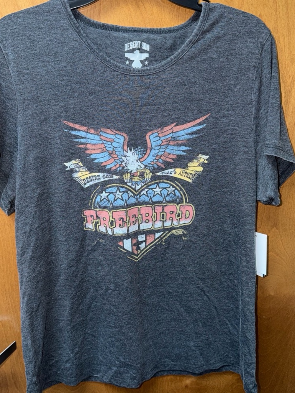 NWT - DIERKS BENTLEY Freebird Graphic Tee in Charcoal